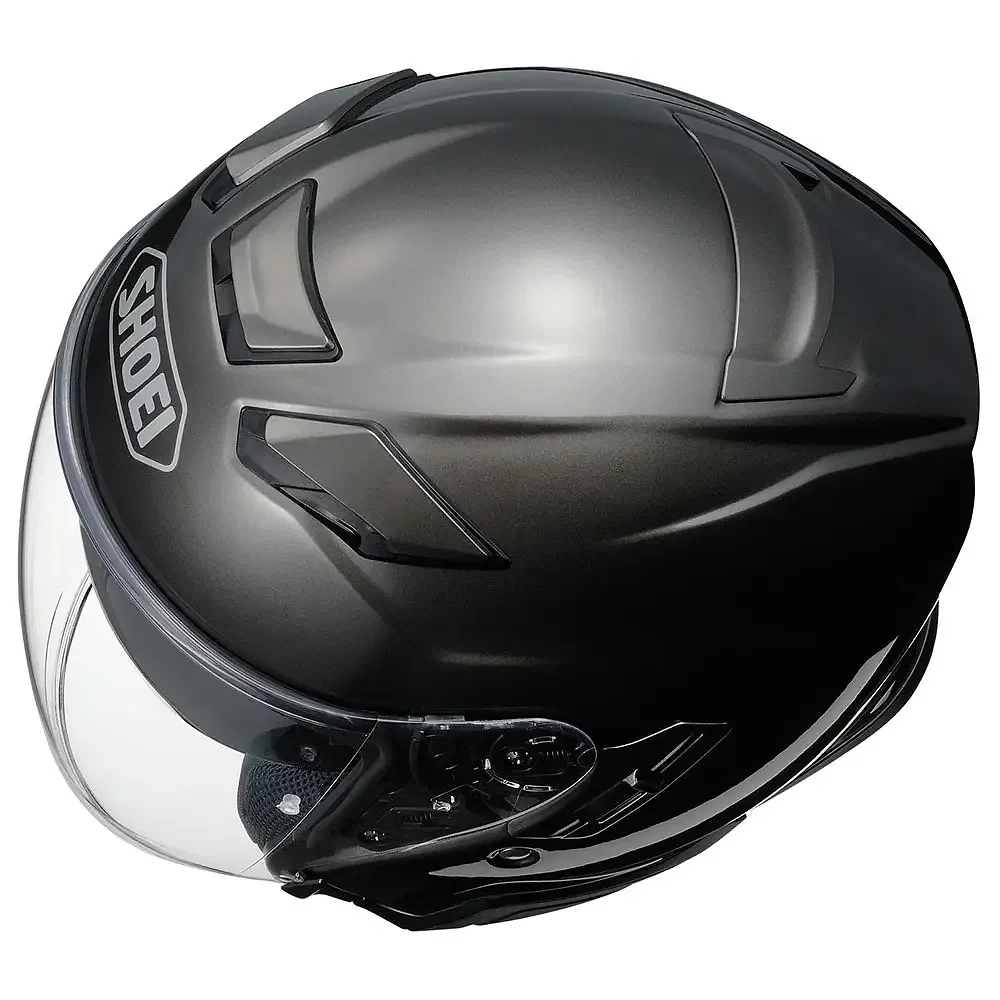 Detalle posterior y spoiler integrado del equipamiento J-CRUISER II Casco Shoei - Moto Garage Miami