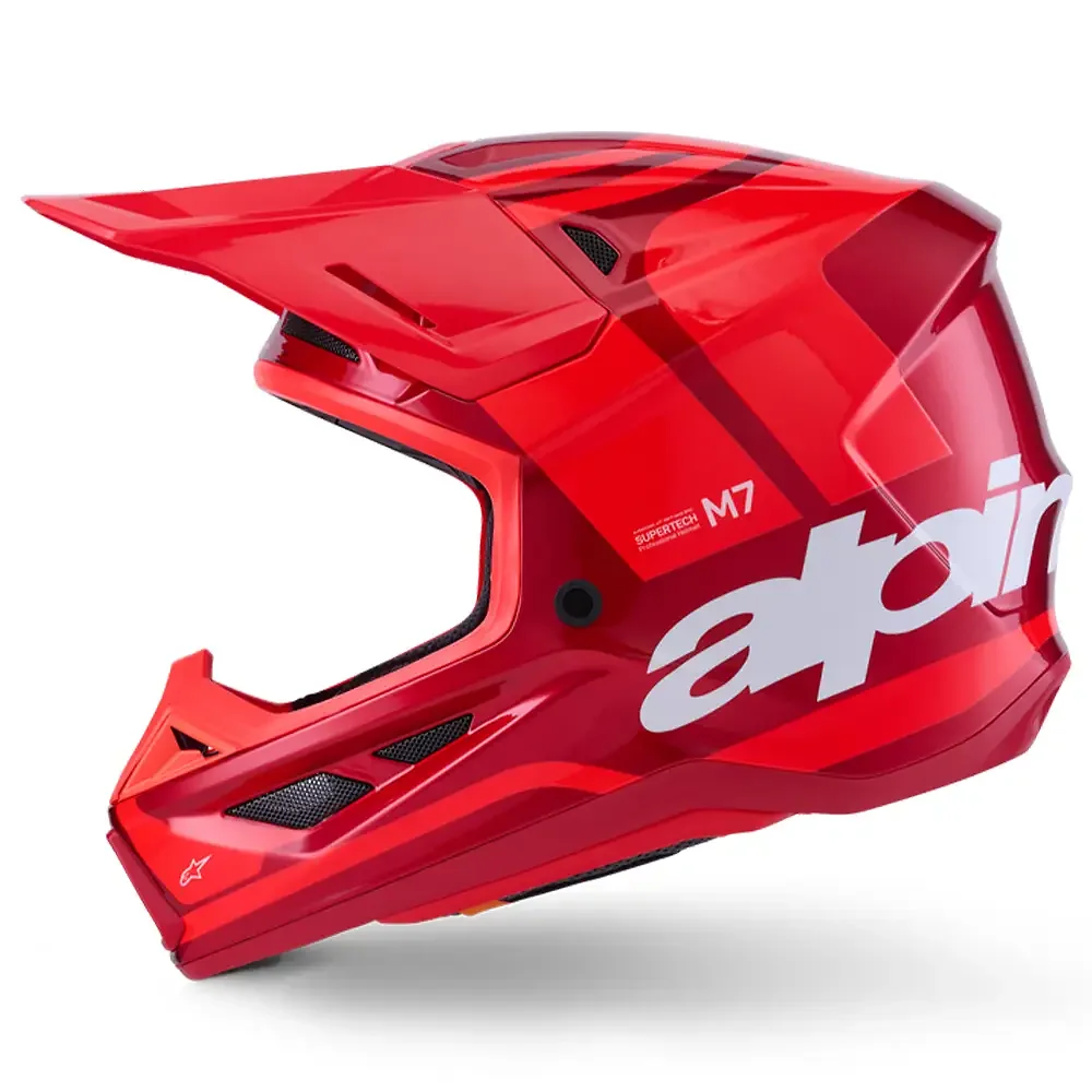 Detalle posterior y spoiler integrado del equipamiento SM7 CORE - Casco Alpinestars - Moto Garage Miami