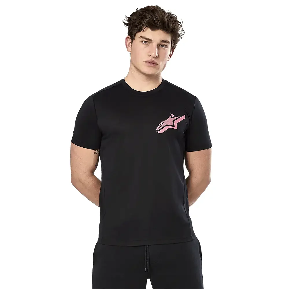 Vista frontal y diseño de calota del ATTRITION PERFORMANCE - Camiseta Alpinestars - Moto Garage Miami
