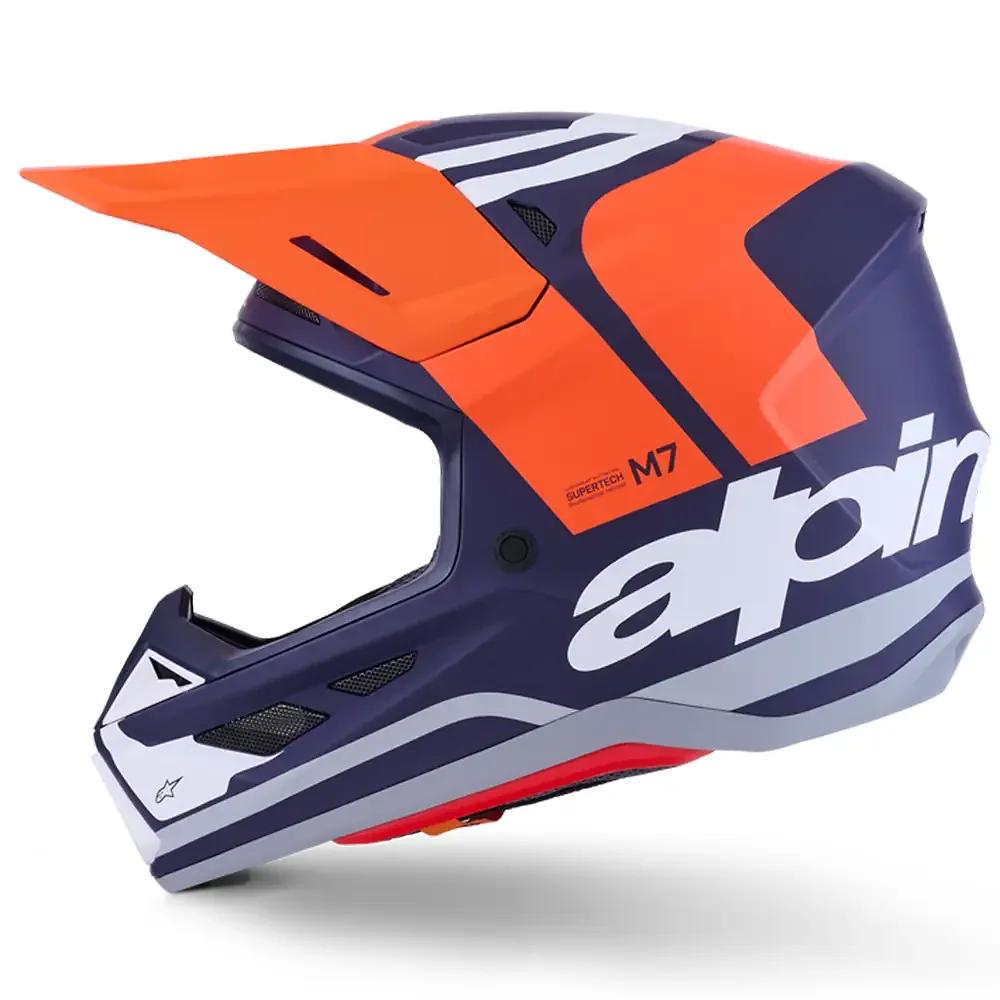 Primer plano de la construcción y material del SM7 CORE - Casco Alpinestars - Moto Garage Miami
