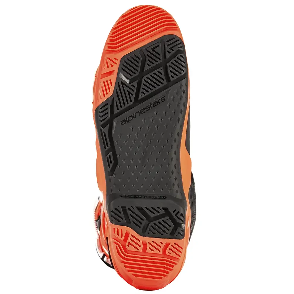 Perfil aerodinámico y sistema de ventilación del TECH 10 ENDURO Botas Alpinestars - Moto Garage Miami
