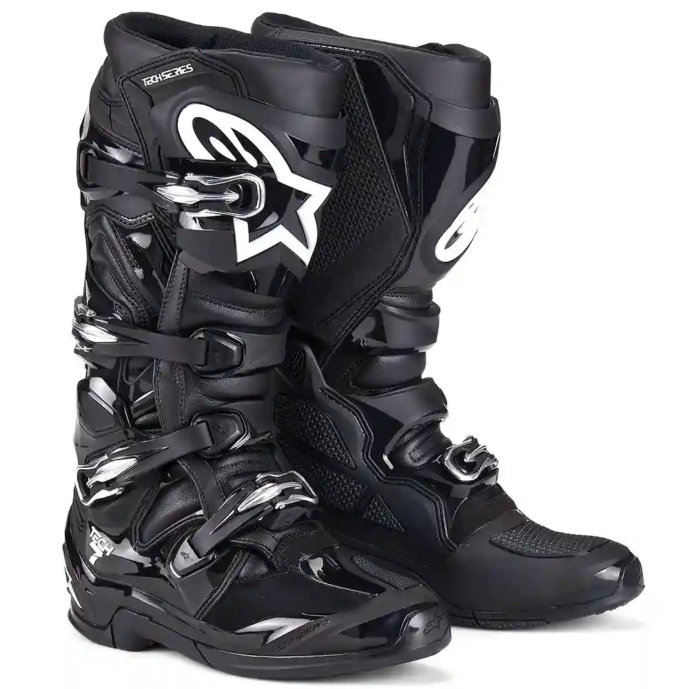 Detalle de pintura y diseño en tonalidad Negro, 14 del TECH 7 MX / Botas - Moto Garage Miami