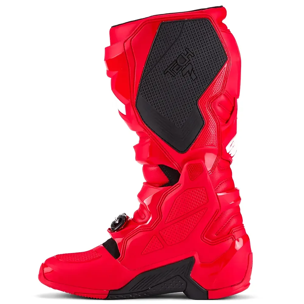 Primer plano de la construcción y material del TECH 7 MX / Botas Alpinestars - Moto Garage Miami