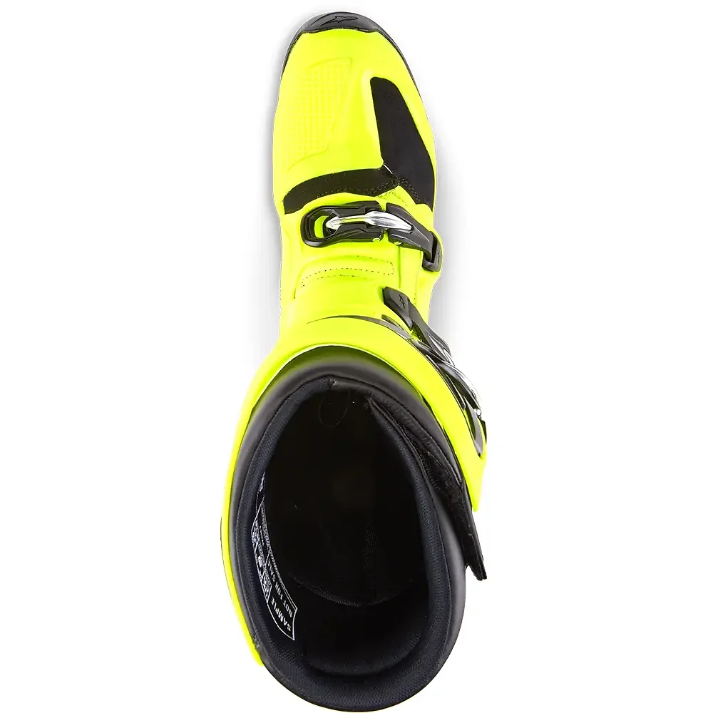 Acabados interiores y sistema de retención del modelo TECH 7 MX / Botas Alpinestars - Moto Garage Miami