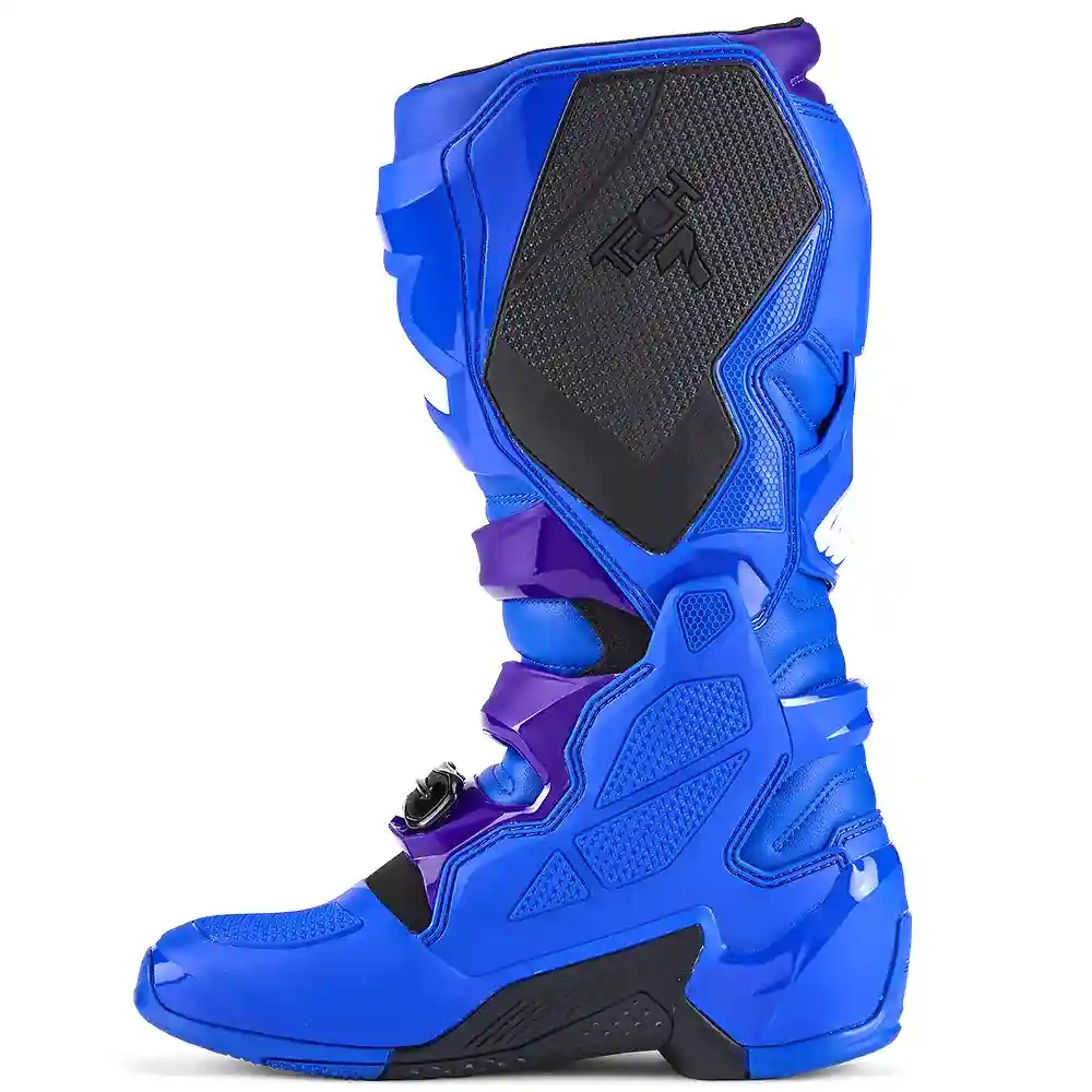 Perfil aerodinámico y sistema de ventilación del TECH 7 MX / Botas Alpinestars - Moto Garage Miami