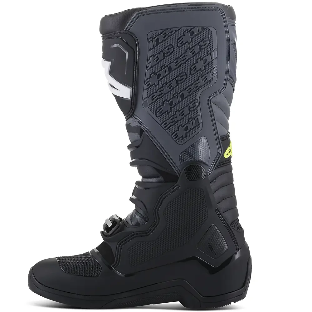 Primer plano de la construcción y material del Tech 5 Botas Alpinestars - Moto Garage Miami