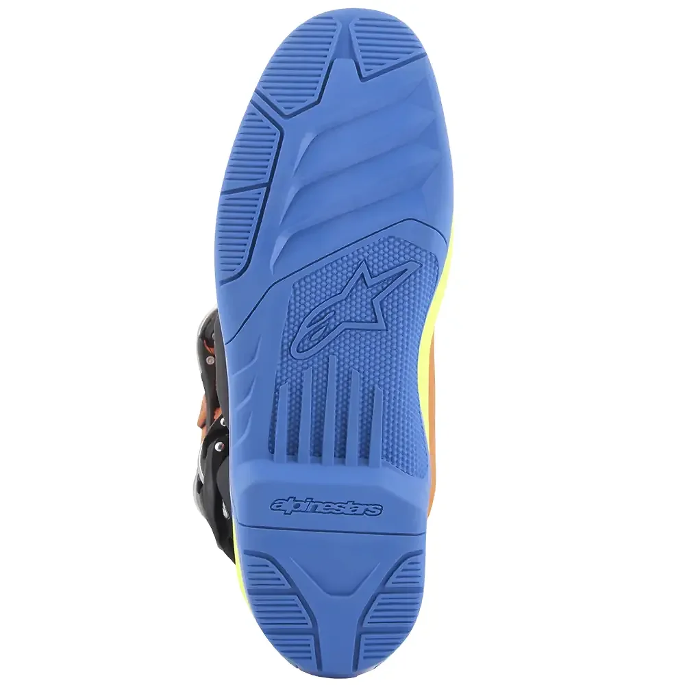 Perfil aerodinámico y sistema de ventilación del Tech 5 Botas Alpinestars - Moto Garage Miami