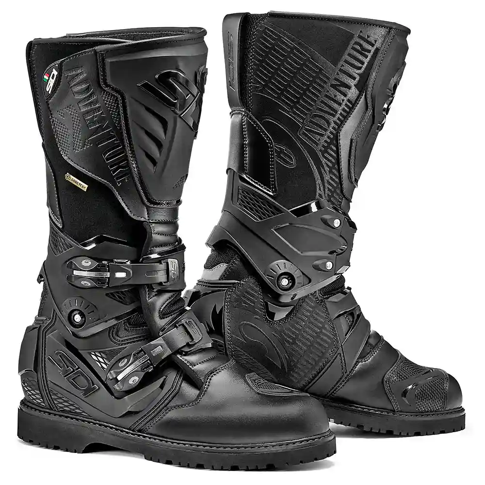 Detalle de pintura y diseño en tonalidad Negro/Negro, 50 del ADVENTURE 2 GORE / Botas - Moto Garage Miami