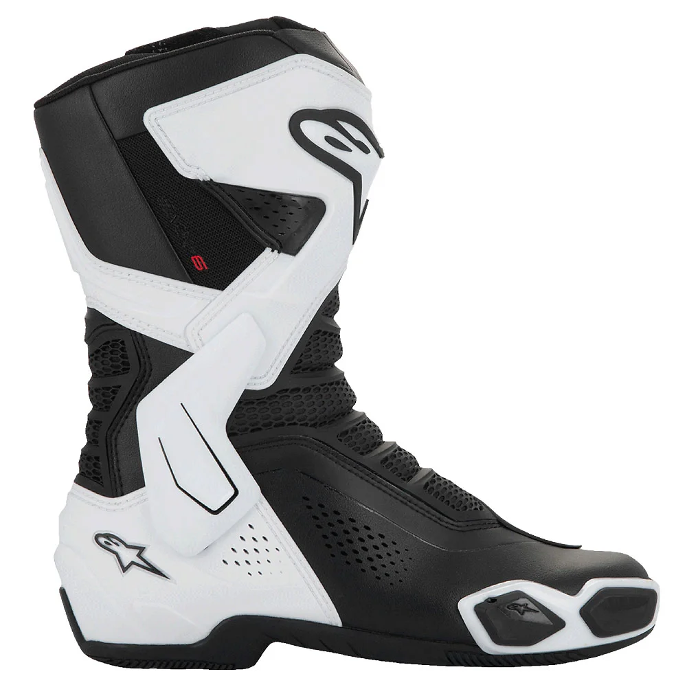Vista frontal y diseño de calota del Stella SMX-6 V3 Ventiladas Botas Alpinestars - Moto Garage Miami