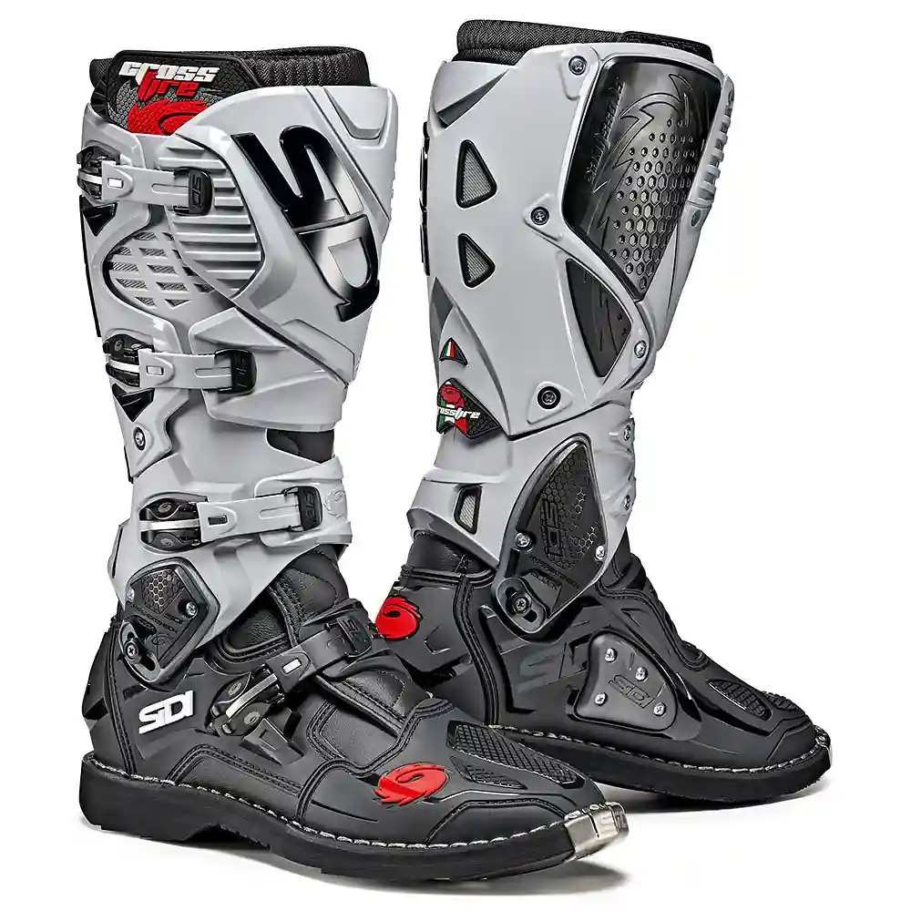 Perfil aerodinámico y sistema de ventilación del CROSSFIRE 3 TA Botas Sidi - Moto Garage Miami