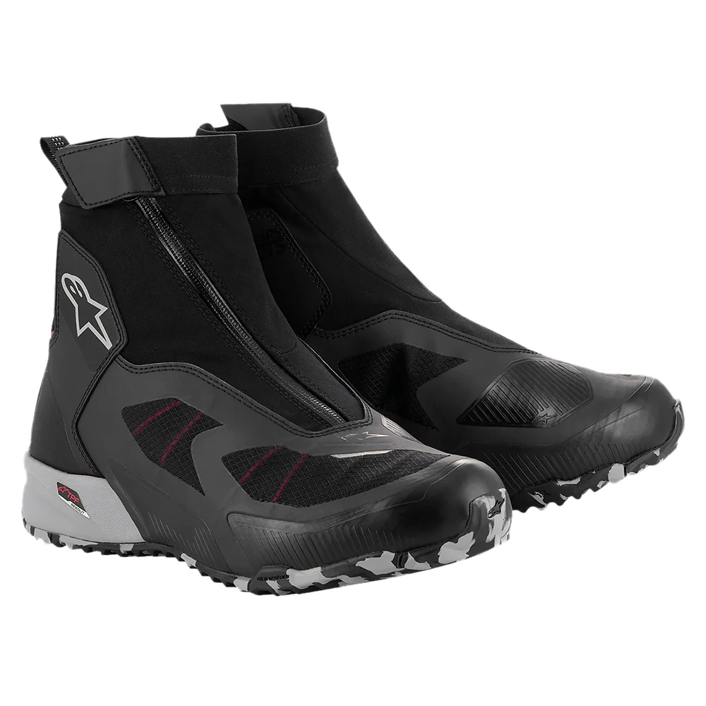 Vista frontal y diseño de calota del CR-8 GORE-TEX Botas Alpinestars - Moto Garage Miami