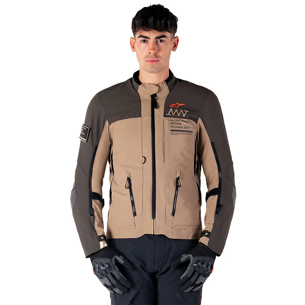 Acabados interiores y sistema de retención del modelo AMT-8 Stretch Drystar® XF / Chaqueta Alpinestars - Moto Garage Miami