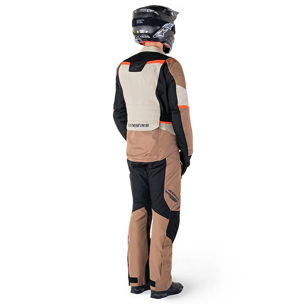Acabados interiores y sistema de retención del modelo ST-1 Impermeable Chaqueta Alpinestars - Moto Garage Miami