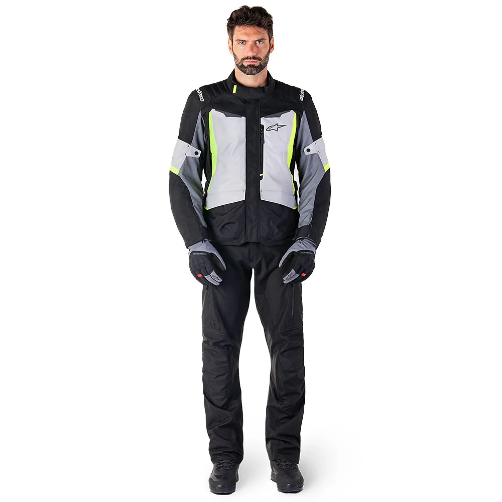 Perfil aerodinámico y sistema de ventilación del ST-1 Impermeable Chaqueta Alpinestars - Moto Garage Miami