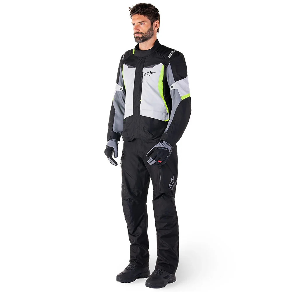 Acabados interiores y sistema de retención del modelo ST-1 Impermeable Chaqueta Alpinestars - Moto Garage Miami