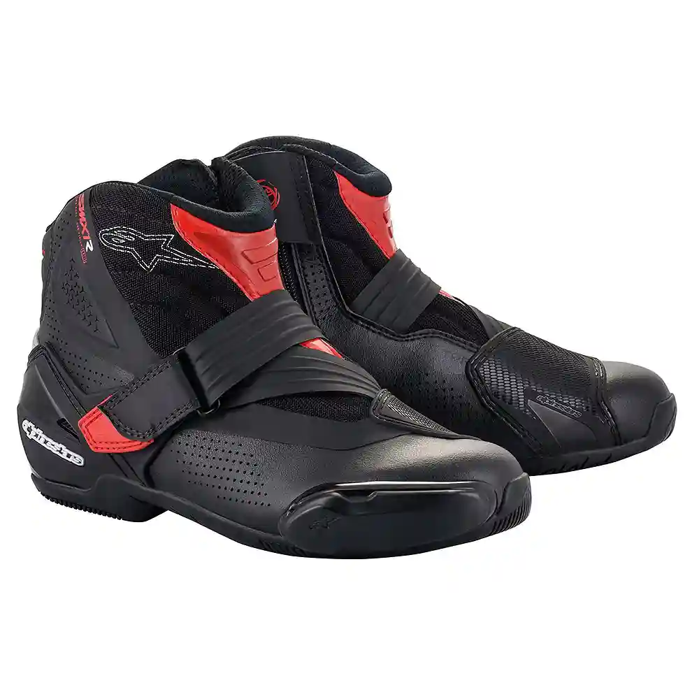 Toma estructural y acabado gráfico Negro/Rojo, 48 del modelo SMX-1 R V2 Ventiladas Botines - Moto Garage Miami