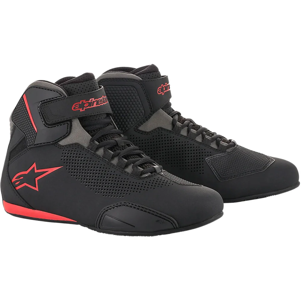 Toma estructural y acabado gráfico Negro/Gris/Rojo, 14 del modelo SEKTOR Ventiladas Zapatillas - Moto Garage Miami