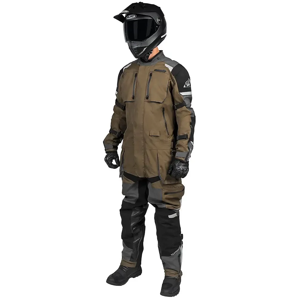 Toma estructural y acabado gráfico Arena/Plomo, 3XL del modelo Traje 1 Pieza CENTURION LAMINATED - Moto Garage Miami