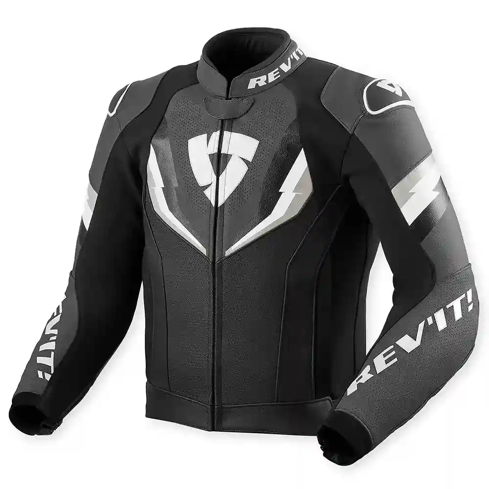 Detalle de pintura y diseño en tonalidad Negro/Antracita, 58 del Quantum 3 / Chaqueta ! - Moto Garage Miami