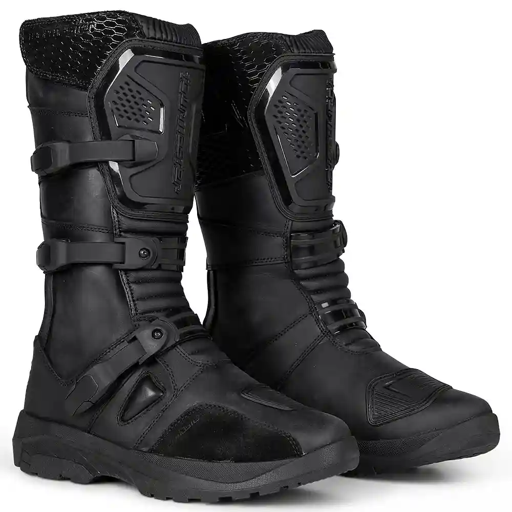 Detalle de pintura y diseño en tonalidad Negro, 14 del HIGHLANDER ADV Botas - Moto Garage Miami