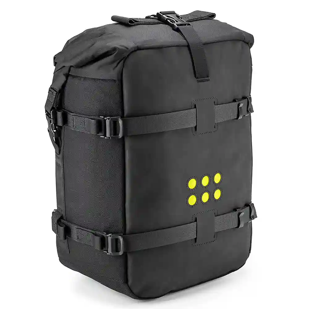 Vista frontal y diseño de calota del Kriega OS-18 ADVENTURE Pack - Moto Garage Miami