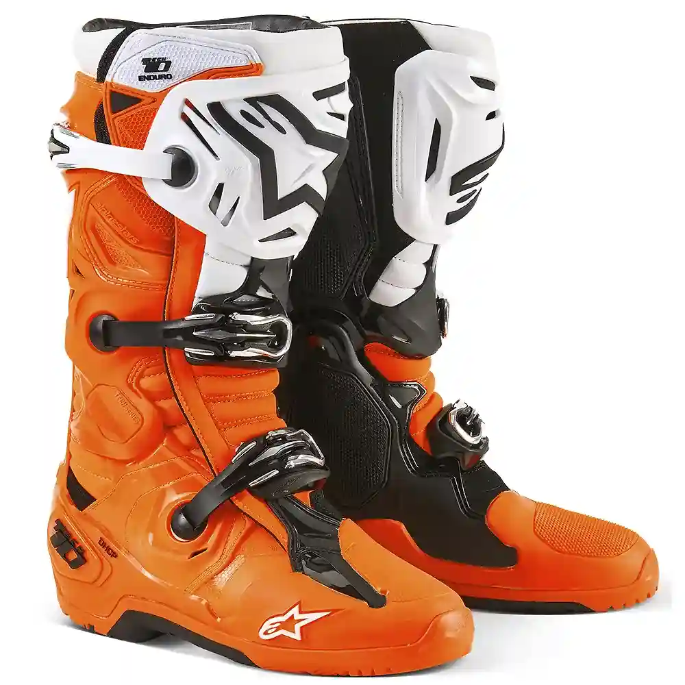 Materiales y estética visual de la versión Naranja Fluor/Negro/Blanco, 14 del TECH 10 ENDURO Botas - Moto Garage Miami