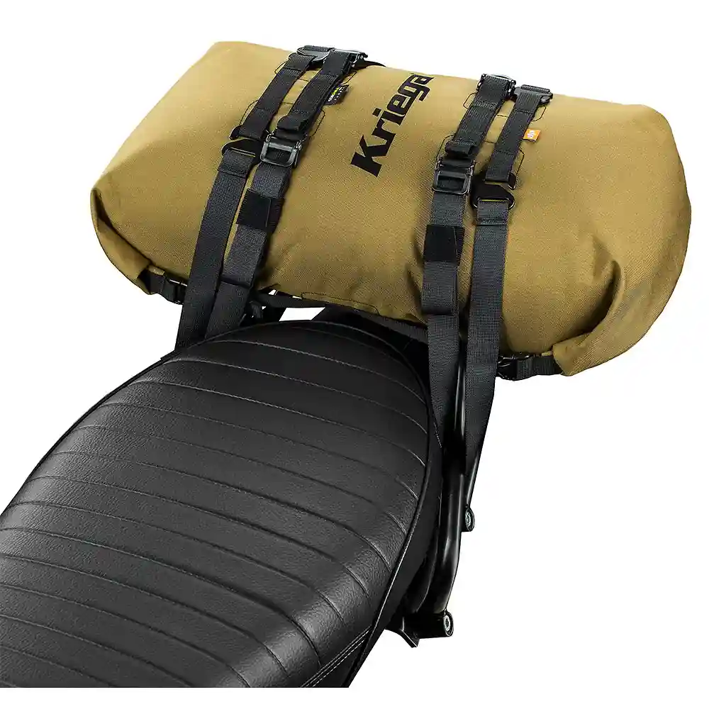 Acabado de fábrica en color Coyote para el ROLLPACK 20 - Moto Garage Miami