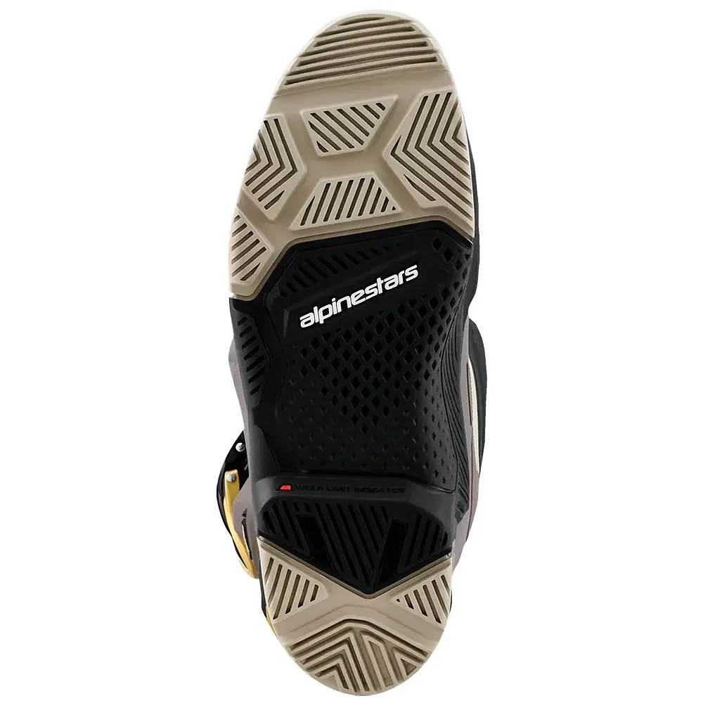 Acabados interiores y sistema de retención del modelo TECH 7 Enduro Drystar® / Botas Alpinestars - Moto Garage Miami