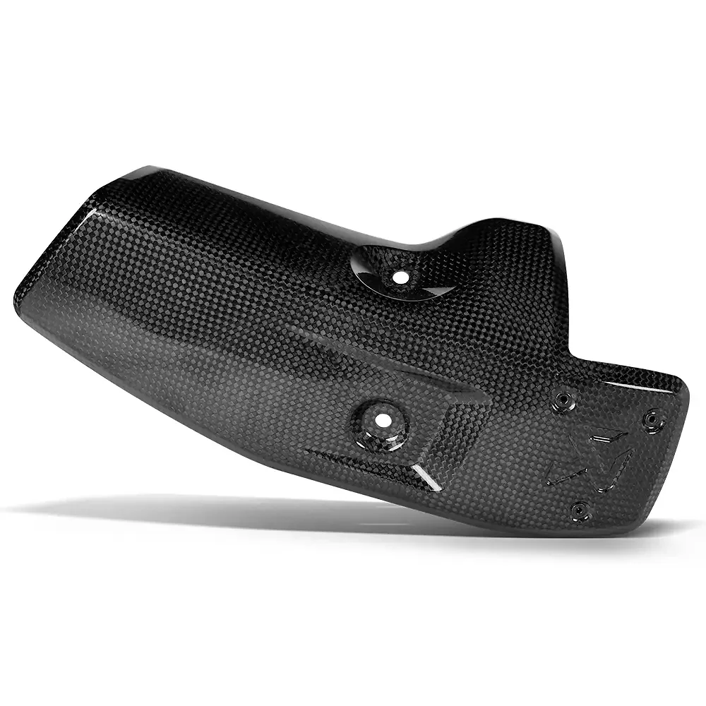 Vista frontal y diseño de calota del Protector térmico de fibra de carbono - Moto Garage Miami