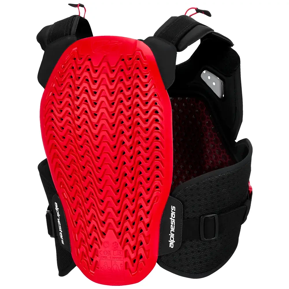 Perfil aerodinámico y sistema de ventilación del A-4 Plasma / Protector de Pecho - Moto Garage Miami