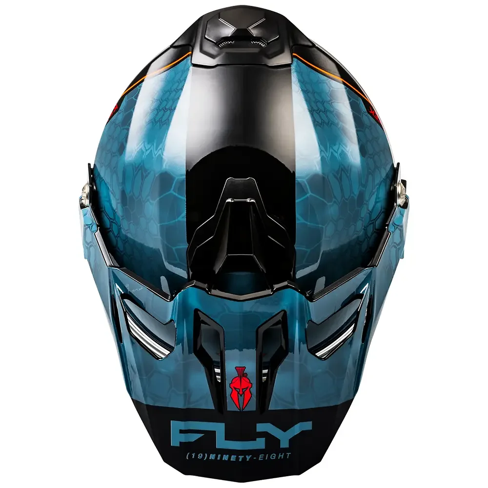 Acabados interiores y sistema de retención del modelo TREKKER KRYPTEK CONCEAL Casco Fly Racing - Moto Garage Miami