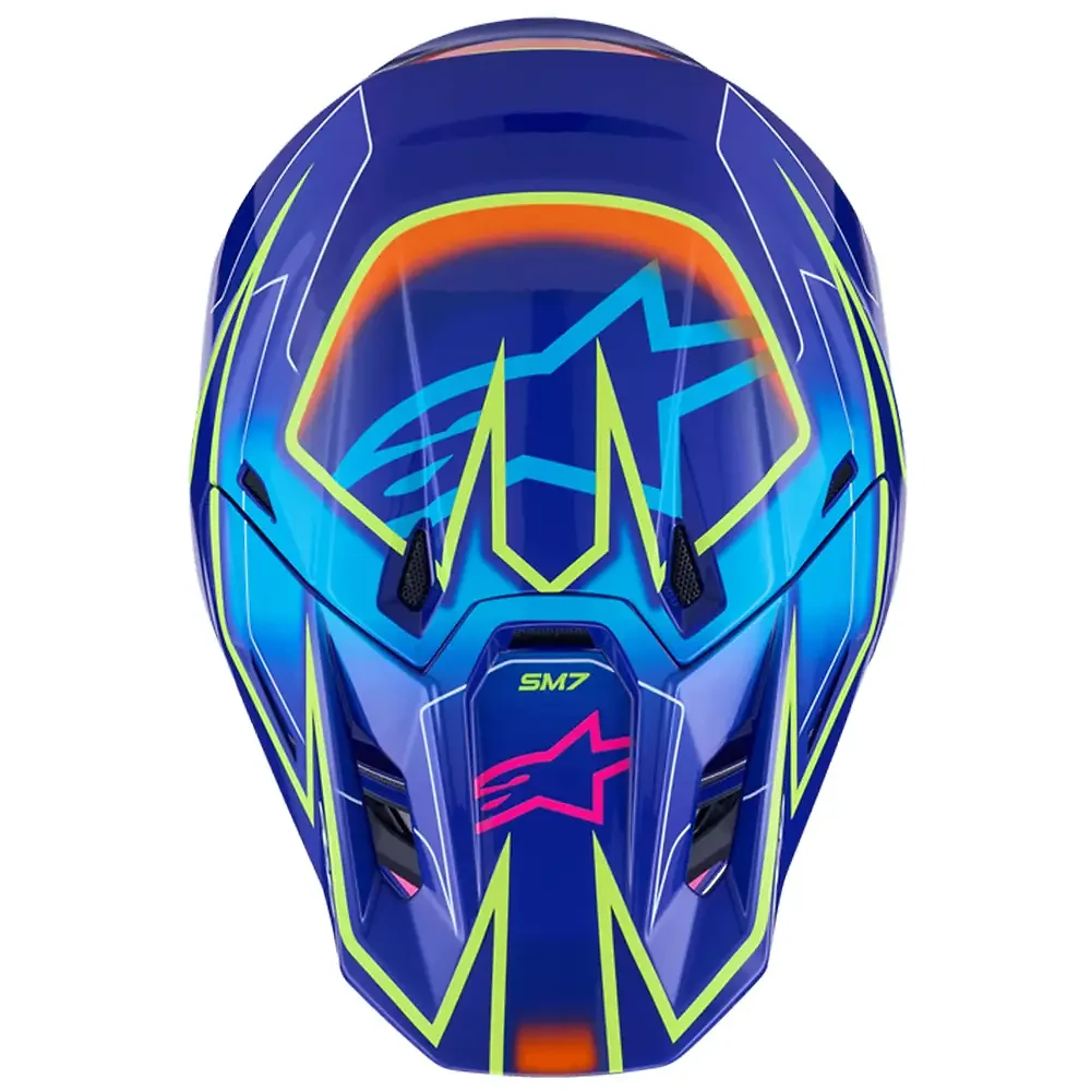 Perfil aerodinámico y sistema de ventilación del SM7 CAST - Casco Alpinestars - Moto Garage Miami