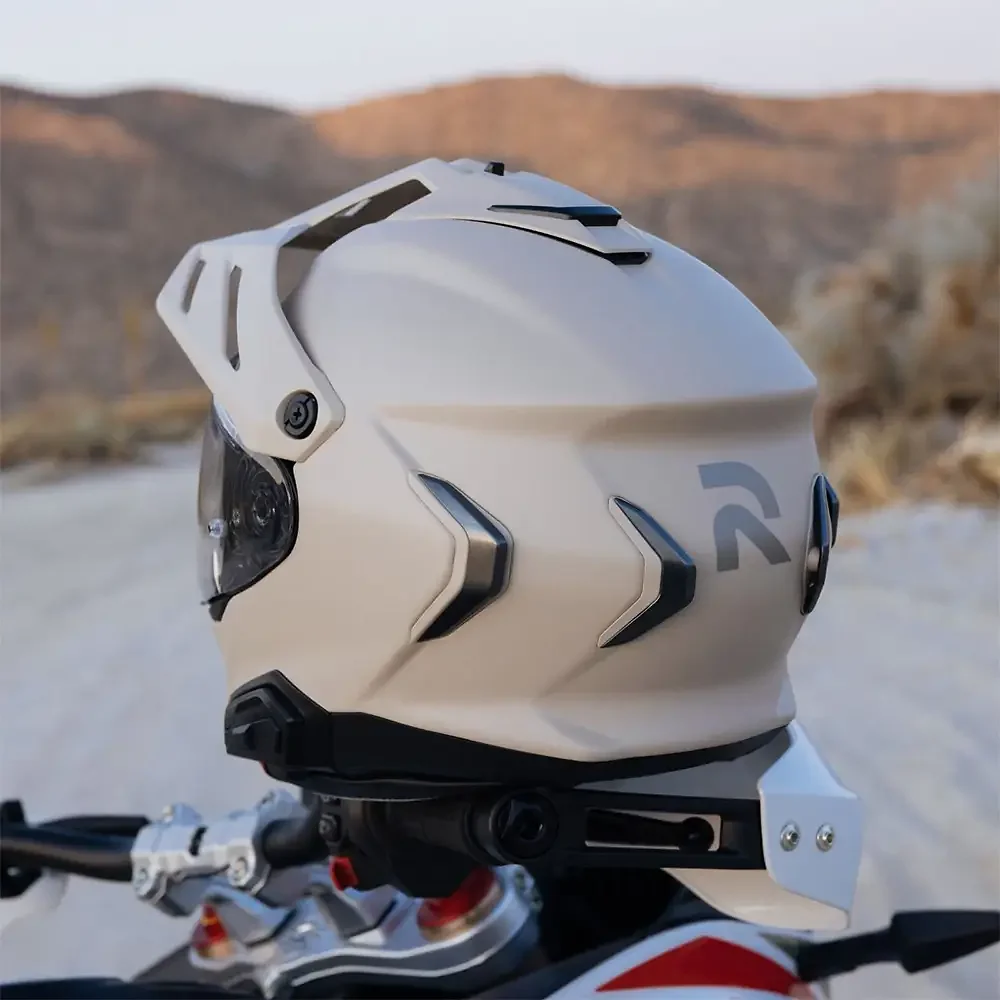 Vista frontal y diseño de calota del RPHA 60 / Casco HJC - Moto Garage Miami