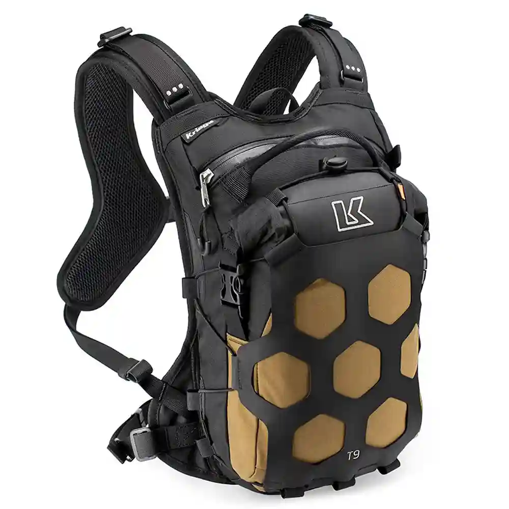 Toma estructural y acabado gráfico Coyote del modelo Mochila TRAIL 9 ADVENTURE - Moto Garage Miami